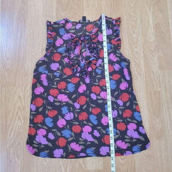 J.Crew Silk Floral Print Ruffle Blouse sz 2 - Picture 9 of 13